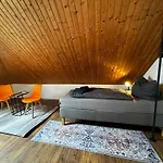 Apartamento 120m² Nahe A1 - 4 Schlafzimmern - 2 Bäder - Große Wohnküche - Grillplatz - Parkplatz Siek