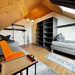120m² Nahe A1 - 4 Schlafzimmern - 2 Bäder - Große Wohnküche - Grillplatz - Parkplatz * Siek