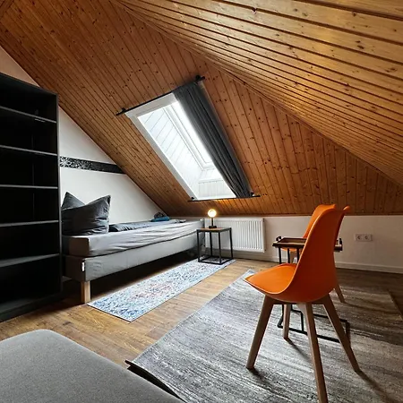 120m² Apartment nahe A1 - 4 Schlafzimmern - 2 Bäder - große Wohnküche - Grillplatz - Parkplatz 3*