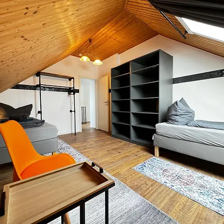 120m² Apartment nahe A1 - 4 Schlafzimmern - 2 Bäder - große Wohnküche - Grillplatz - Parkplatz 3* Siek