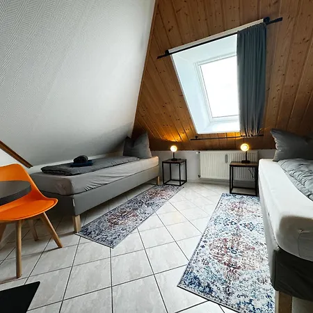 120m² Apartment nahe A1 - 4 Schlafzimmern - 2 Bäder - große Wohnküche - Grillplatz - Parkplatz 3*