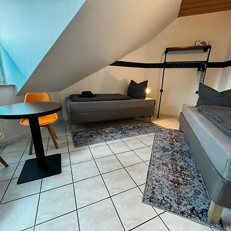 120m² Apartment nahe A1 - 4 Schlafzimmern - 2 Bäder - große Wohnküche - Grillplatz - Parkplatz Siek