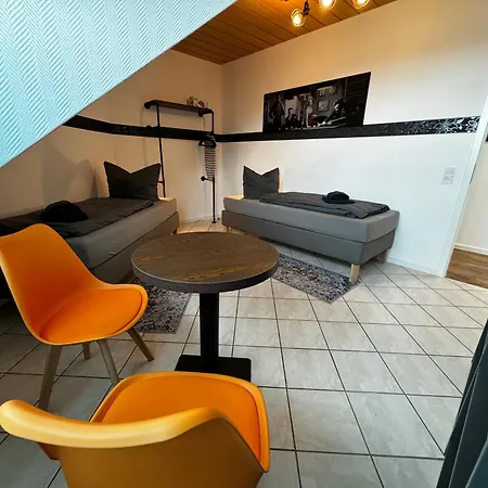 120m² Apartment nahe A1 - 4 Schlafzimmern - 2 Bäder - große Wohnküche - Grillplatz - Parkplatz Apartment