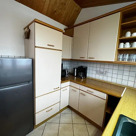 120m² Apartment nahe A1 - 4 Schlafzimmern - 2 Bäder - große Wohnküche - Grillplatz - Parkplatz