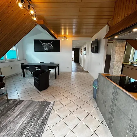 Apartment 120m² Apartment nahe A1 - 4 Schlafzimmern - 2 Bäder - große Wohnküche - Grillplatz - Parkplatz